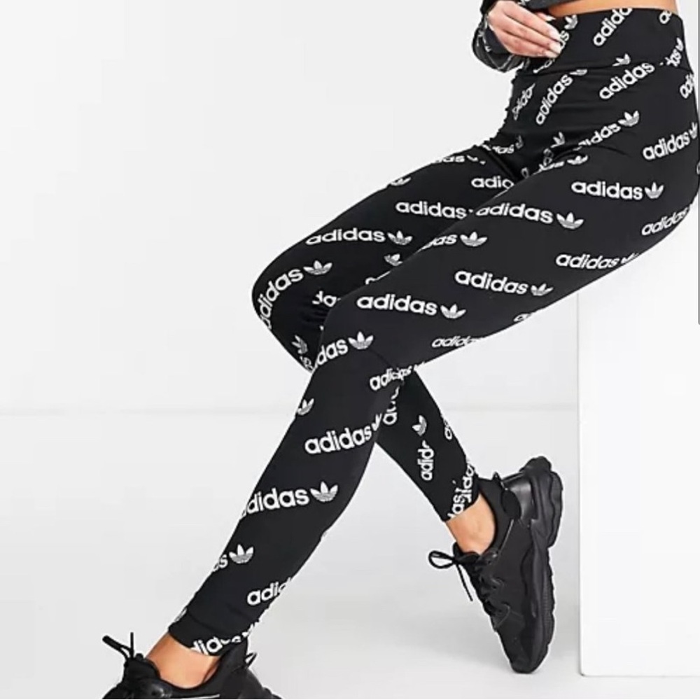 Adidas Logomania Leggings. Women XL
